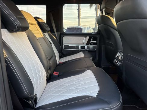 Used 2023 Mercedes-Benz G 550 G 550 image 9