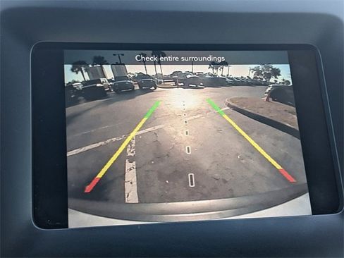 Certified 2020 Jeep Cherokee Latitude Lux w/ Comfort/Convenience Group image 24