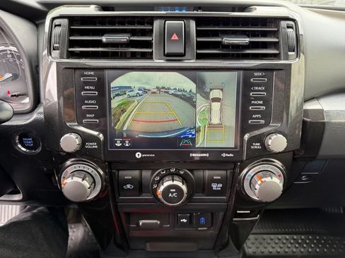 Used 2023 Toyota 4Runner TRD Off-Road Premium w/ Off Road Premium Plus Package AWD/4WD image 22