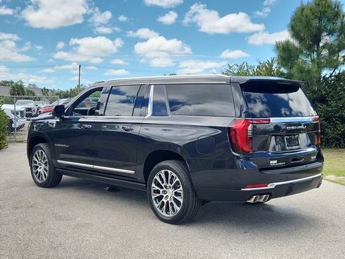 New 2026 GMC Yukon XL Denali w/ Sun & Power Step Package AWD/4WD image 3