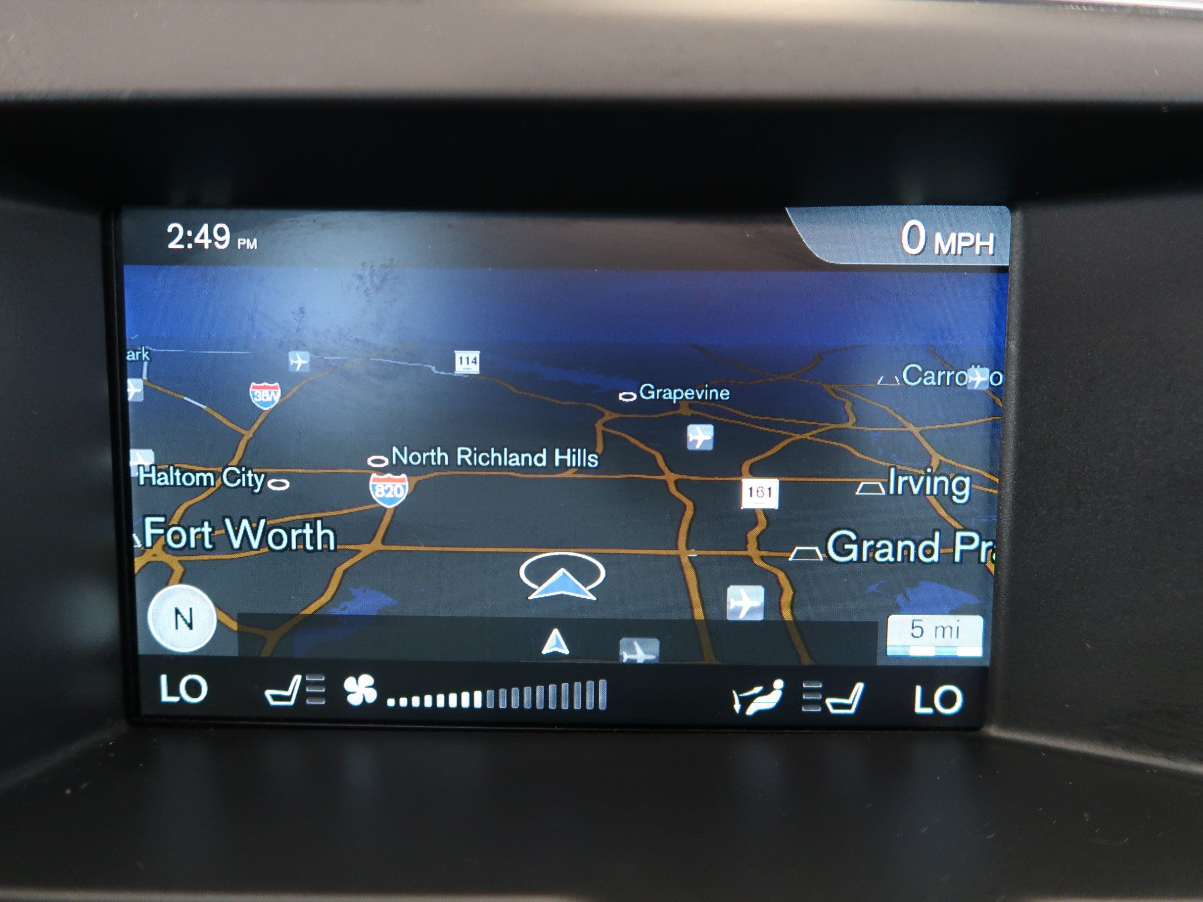 Used 2015 Volvo XC60 T5 Premier w/ Proximity Package FWD image 17