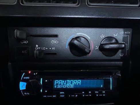 Used 2000 Toyota Tacoma PreRunner RWD image 21
