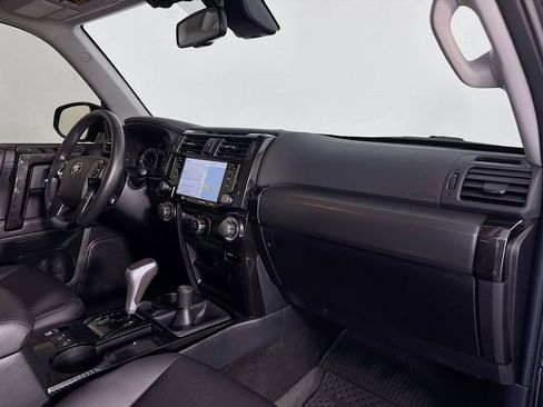 Used 2023 Toyota 4Runner TRD Off-Road Premium image 31