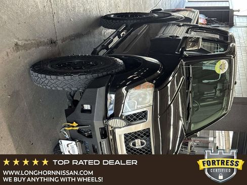 Used 2019 Nissan Frontier PRO-4X image 1