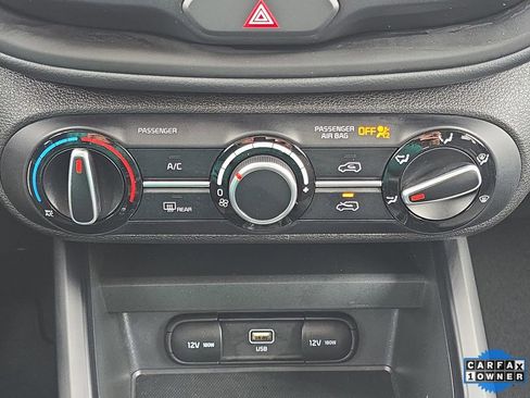 Used 2025 Kia Soul LX w/ LX Technology Package image 22