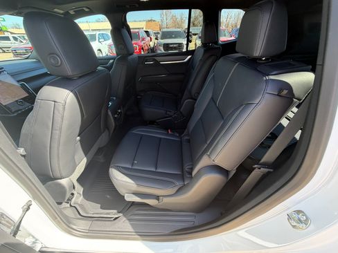 New 2026 GMC Acadia Elevation w/ Black Edition AWD/4WD image 21