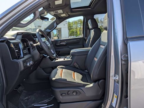 New 2026 GMC Sierra 2500 AT4 AWD/4WD image 4