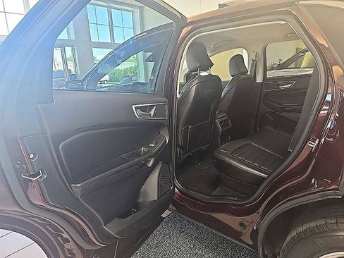 Used 2023 Ford Edge SEL AWD/4WD image 27