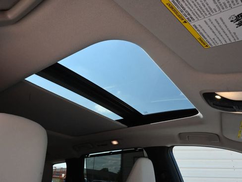 Used 2022 INFINITI QX60 Sensory w/ Cargo Package FWD image 25