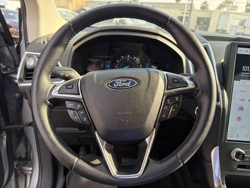 Used 2023 Ford Edge Titanium w/ Equipment Group 301A image 12