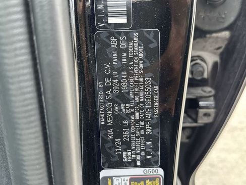 Used 2025 Kia K4 FWD image 28