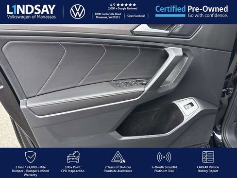 Used 2022 Volkswagen Tiguan SE image 9