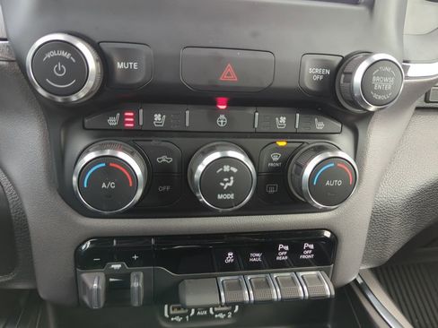 Used 2022 RAM 1500 Laramie w/ Sport Appearance Package image 27