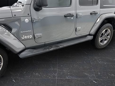 Used 2023 Jeep Wrangler Sahara w/ Cold Weather Group image 34