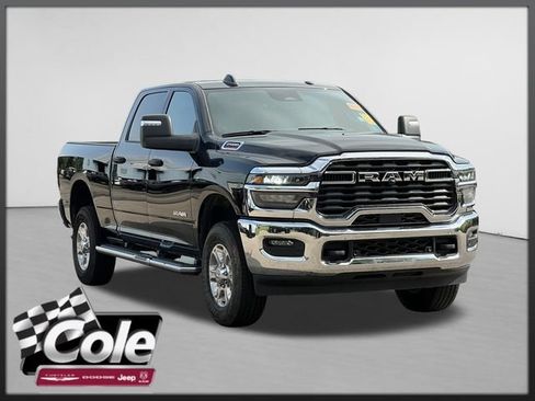 Used 2026 RAM 2500 Big Horn AWD/4WD image 1