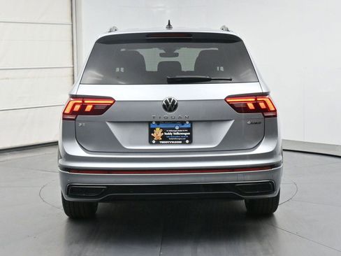 Used 2024 Volkswagen Tiguan SE R-Line AWD/4WD image 23
