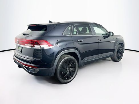 Used 2025 Volkswagen Atlas Cross Sport SE FWD image 9
