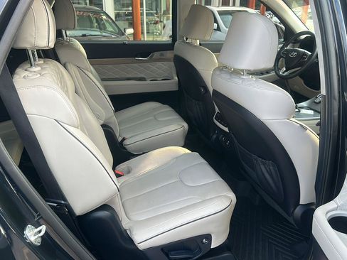 Used 2022 Hyundai Palisade Calligraphy w/ Cargo Package FWD image 14