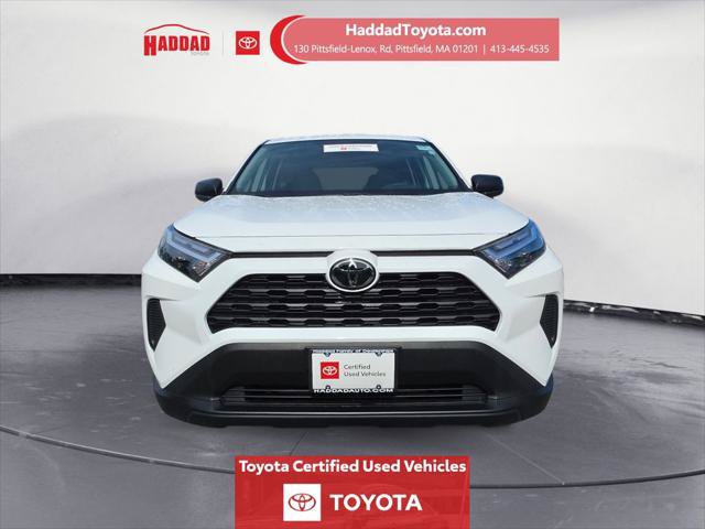 Certified 2024 Toyota RAV4 LE AWD/4WD image 9
