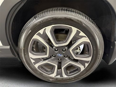 Used 2023 Subaru Ascent Limited image 37