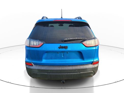 Used 2021 Jeep Cherokee Latitude Plus FWD image 5