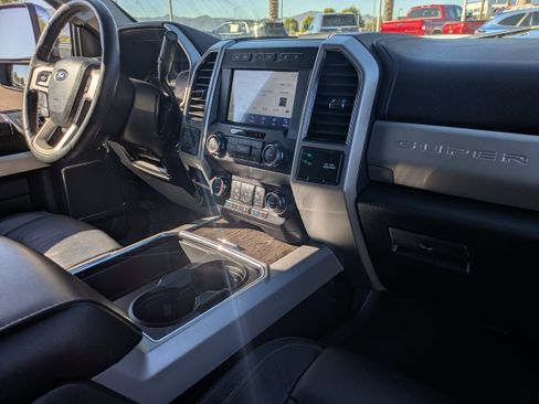 Used 2020 Ford F450 Lariat w/ Lariat Ultimate Package image 13