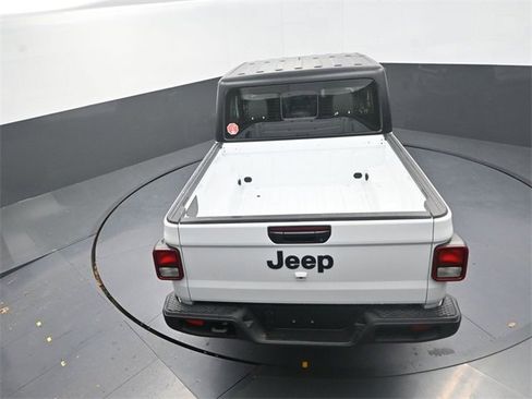 New 2026 Jeep Gladiator Sport image 14