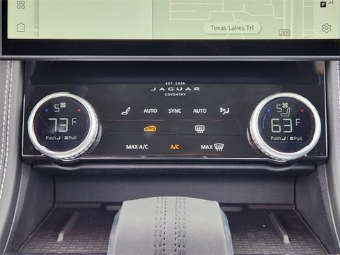 Used 2026 Jaguar F-PACE R-Dynamic S image 15