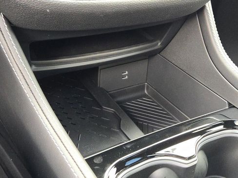 New 2026 Chrysler Pacifica Limited w/ S Appearance Package image 28