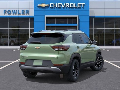 New 2026 Chevrolet TrailBlazer LT w/ LT Cold Weather Package AWD/4WD image 4