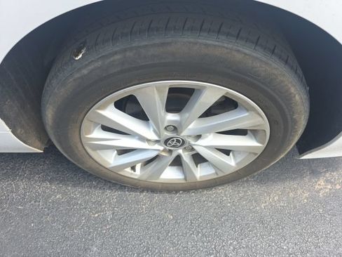 Used 2023 Toyota Camry LE FWD image 9