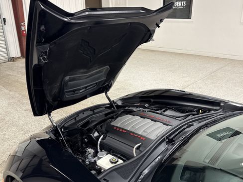 Used 2014 Chevrolet Corvette Stingray Coupe w/ 3LT Preferred Equipment Group image 19