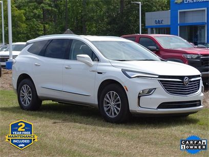 Used 2023 Buick Enclave Essence w/ Trailering Package, 5000 lbs.