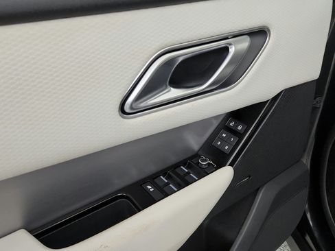 Used 2021 Land Rover Range Rover Velar R-Dynamic S AWD/4WD image 19