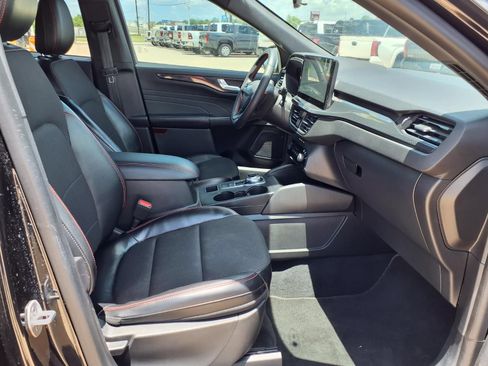 Used 2023 Ford Escape ST-Line w/ Tech Pack #1 FWD image 19