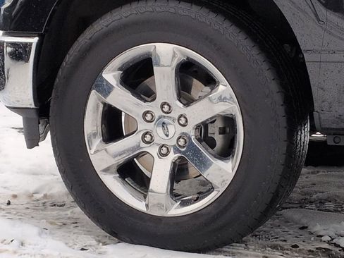 Certified 2021 Ford F150 XLT w/ Equipment Group 302A High image 17