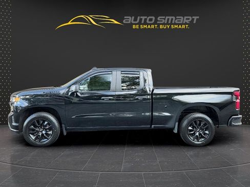 Used 2022 Chevrolet Silverado 1500 Custom AWD/4WD image 2