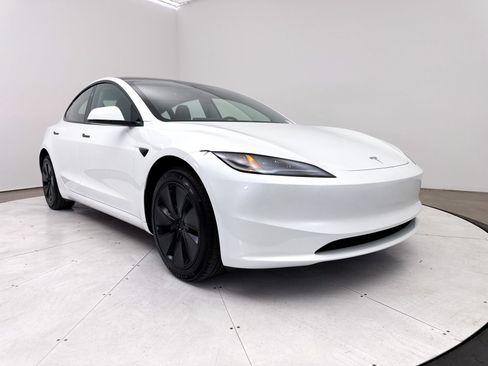 Used 2025 Tesla Model 3 Long Range RWD image 12
