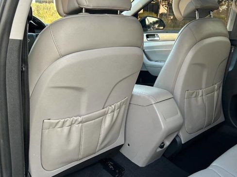 Used 2017 Hyundai Sonata Sport w/ Value Edition Package 02 image 31