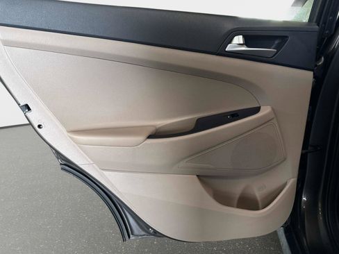 Used 2019 Hyundai Tucson Value image 11