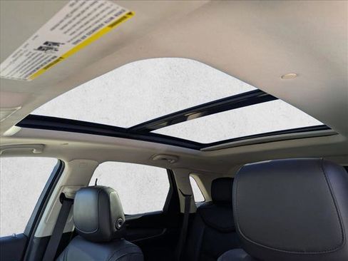 Used 2018 Cadillac XT5 Premium Luxury image 16