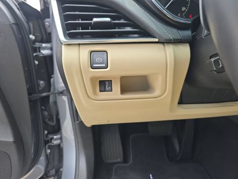 Used 2022 Cadillac CT5 Premium Luxury RWD image 18
