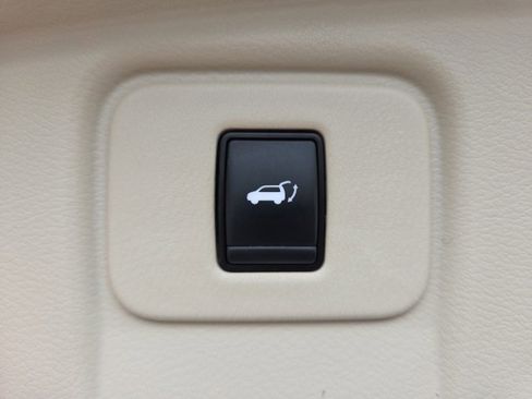 Used 2019 Nissan Murano Platinum image 44