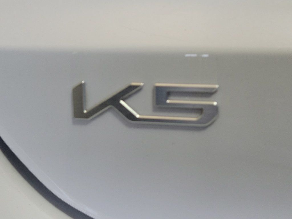 Used 2023 Kia K5 EX FWD image 8