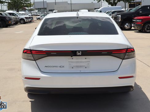 Used 2024 Honda Accord LX image 4