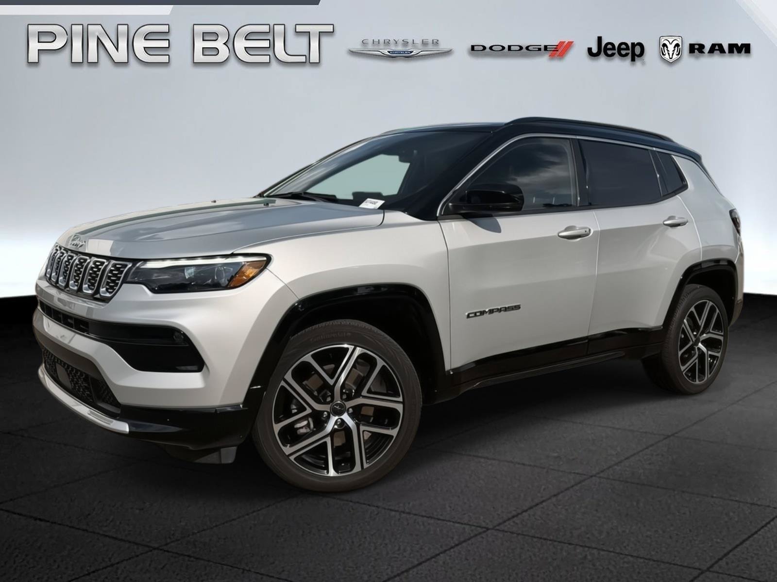 Certified 2025 Jeep Compass Limited w/ Elite Group AWD/4WD image 1