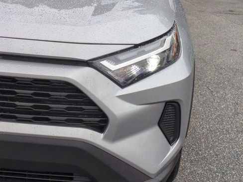 Certified 2022 Toyota RAV4 XLE w/ Convenience Package image 10