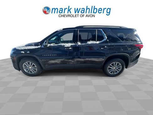 Used 2023 Chevrolet Traverse LT image 5