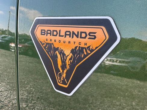Used 2023 Ford Bronco Badlands image 21