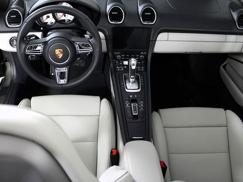 Certified 2025 Porsche 718 Boxster GTS RWD image 13